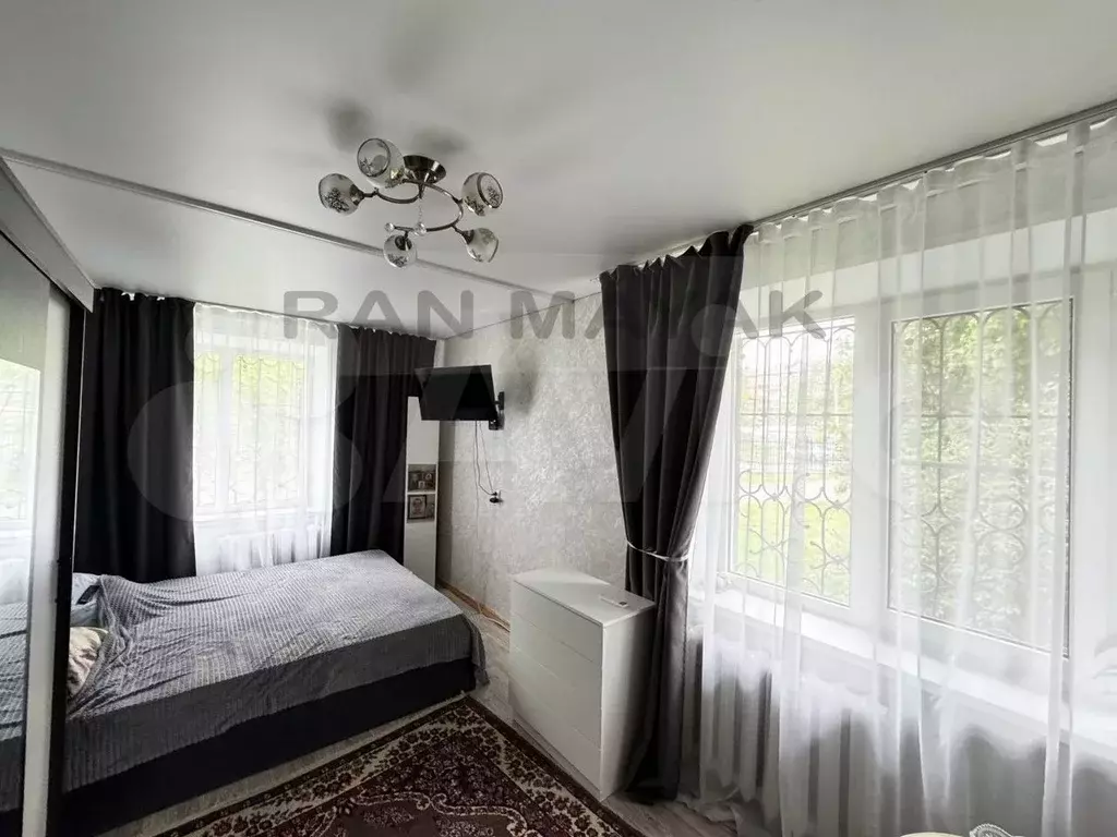 1-к. квартира, 28,7 м, 1/5 эт. - Фото 0