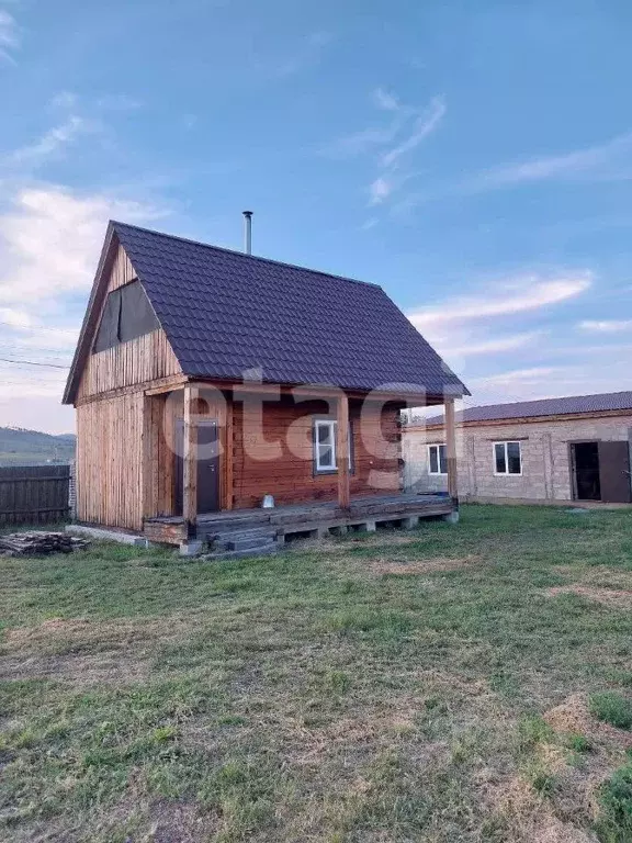 Дом в Бурятия, Заиграевский район, Дабатуйское с/пос, с. Эрхирик ул. ... - Фото 2
