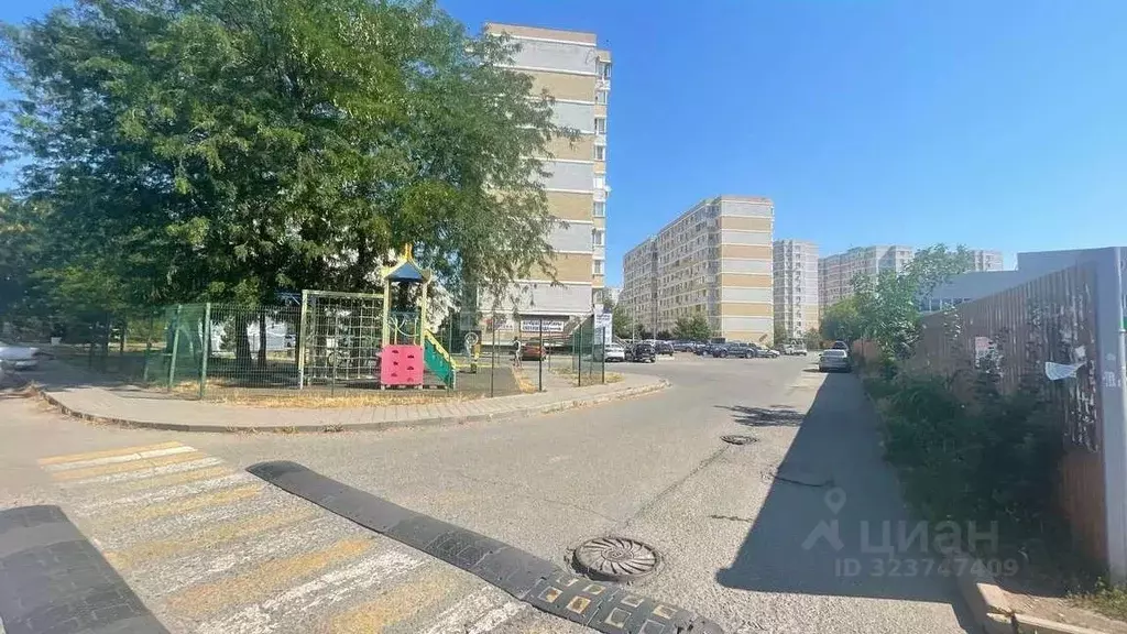 3-к кв. Краснодарский край, Краснодар ул. Красных Партизан, 1/3к7 ... - Фото 2