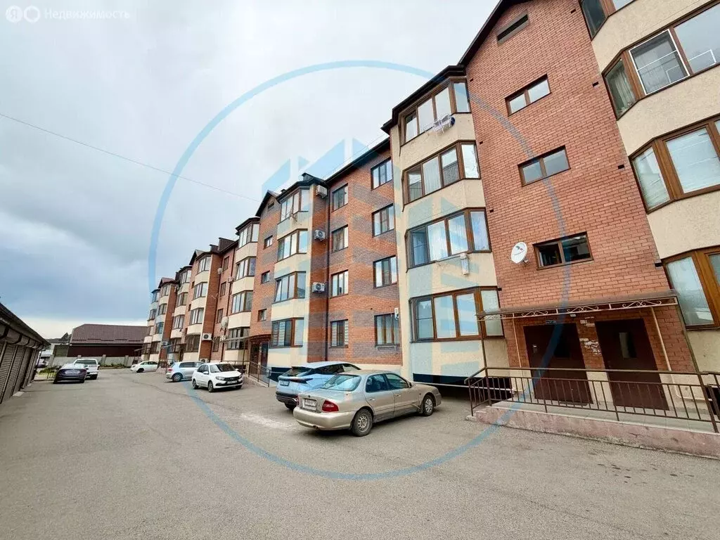 3-комнатная квартира: станица Ессентукская, улица Губина, 41 (100.4 м) - Фото 1