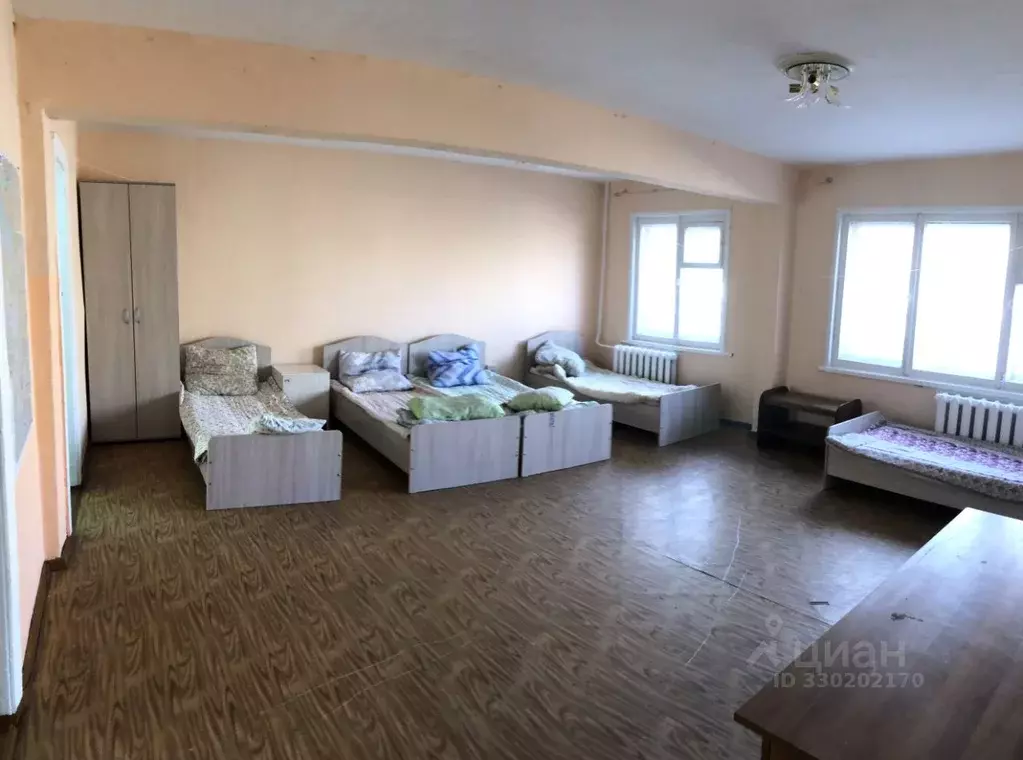 3-к кв. Омская область, Омск ул. Химиков, 63 (80.0 м) - Фото 1