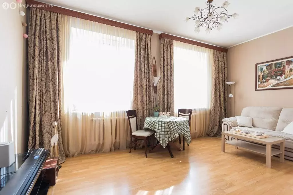 4-комнатная квартира: Петрозаводск, улица Куйбышева, 16 (93.7 м) - Фото 2