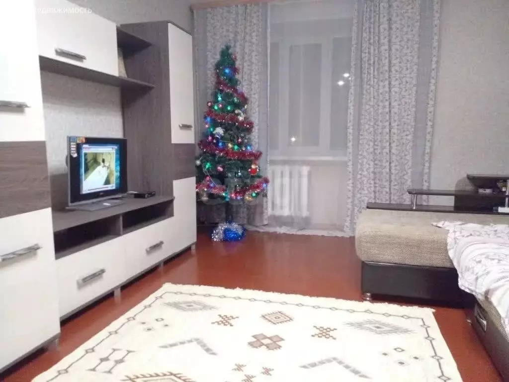 2-комнатная квартира: Заводоуковск, Заводская улица, 5А (49.9 м) - Фото 1