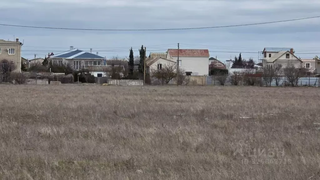 Участок в Крым, Сакский район, Молочненское с/пос, с. Витино  (6.0 ... - Фото 0