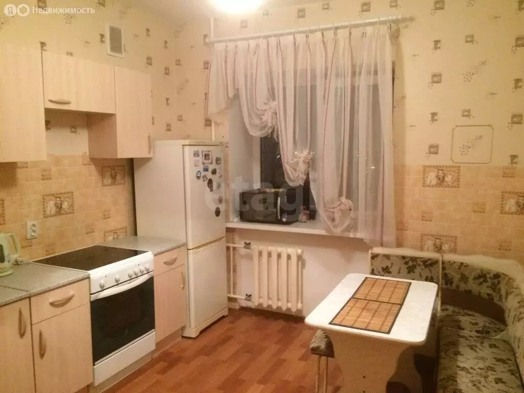 1-комнатная квартира: Тюмень, Молодёжная улица, 28 (42.2 м) - Фото 2