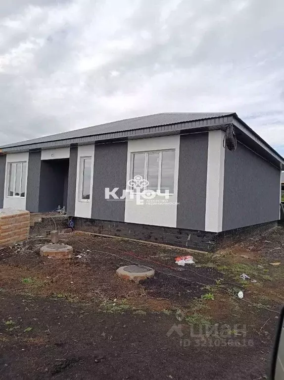 Дом в Башкортостан, Стерлитамакский район, Красноярский сельсовет, с. ... - Фото 2