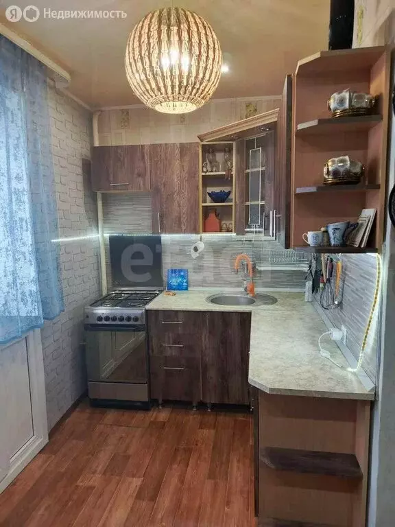 2-комнатная квартира: Ялуторовск, улица Ворошилова, 58 (62.8 м) - Фото 2