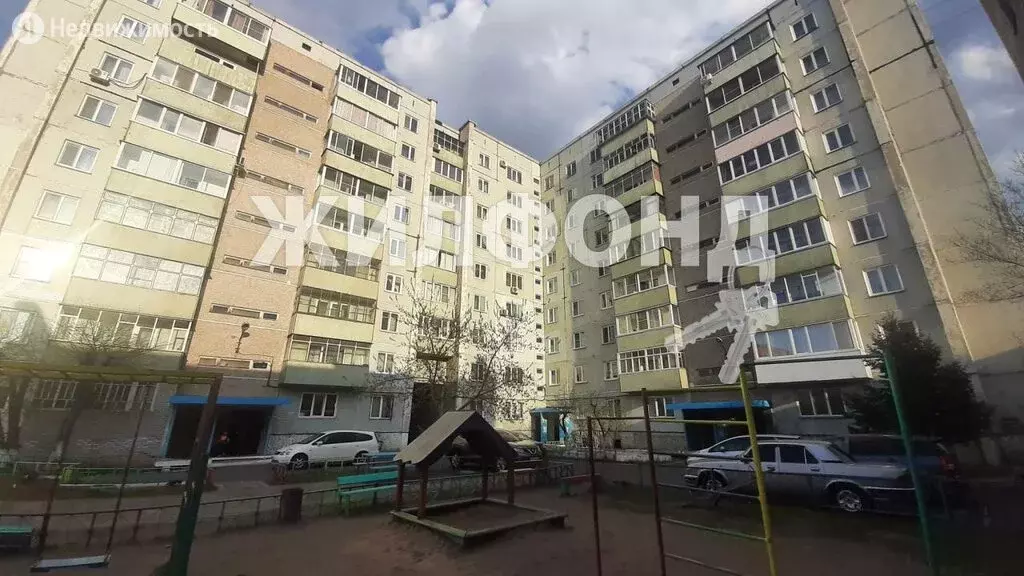 3-комнатная квартира: Абакан, улица Крылова, 82 (65.3 м) - Фото 1