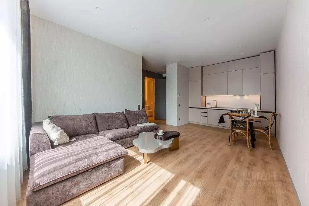 1-к кв. Москва ул. Эдуарда Стрельцова, 2к1 (45.0 м) - Фото 0