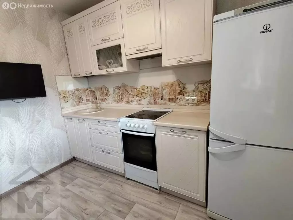 3-комнатная квартира: Абакан, улица Пушкина, 100 (48.2 м) - Фото 1