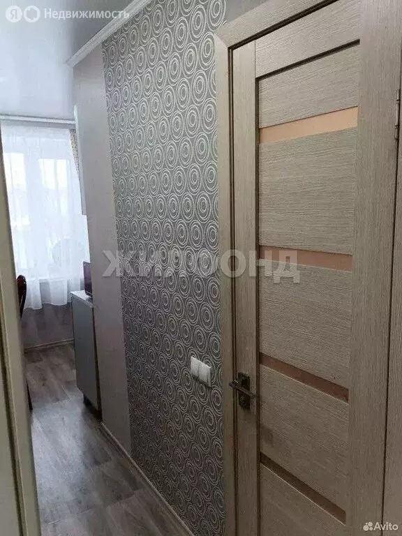 3-комнатная квартира: Тольятти, улица Лизы Чайкиной, 85 (56 м) - Фото 0