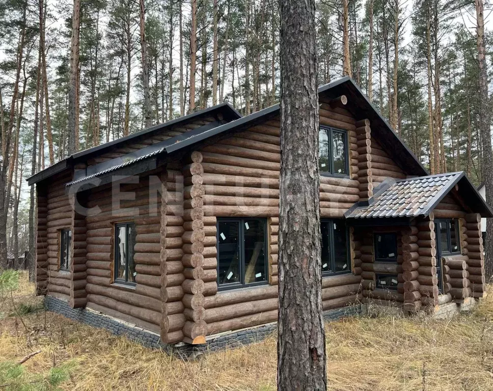 Дом в Липецкая область, Грязинский район, Ярлуковский сельсовет, с. ... - Фото 1