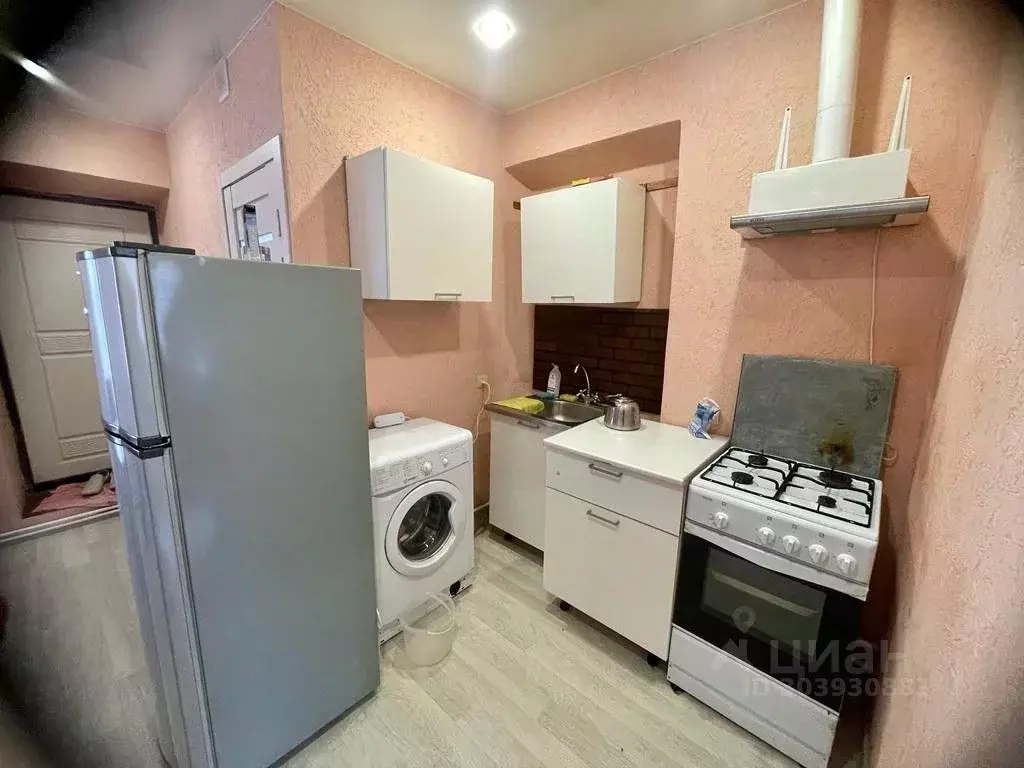 2-к кв. Волгоградская область, Волгоград ул. Кожевникова, 15 (50.0 м) - Фото 2