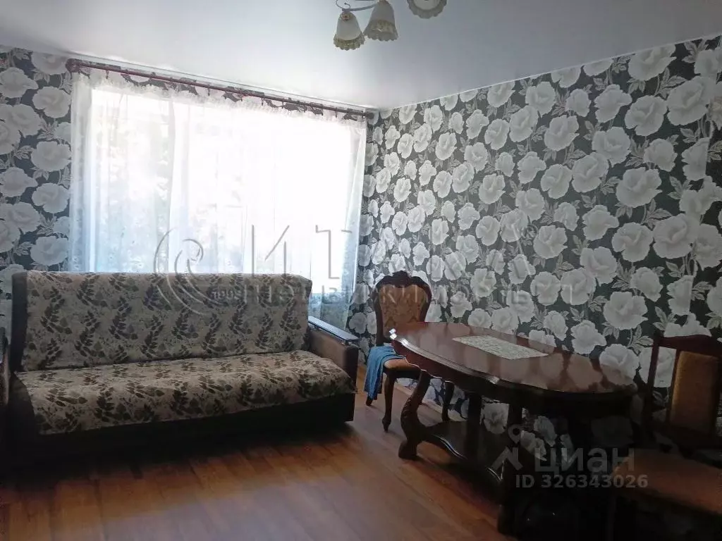 3-к кв. Ленинградская область, Лодейнопольский район, пос. Свирьстрой ... - Фото 1