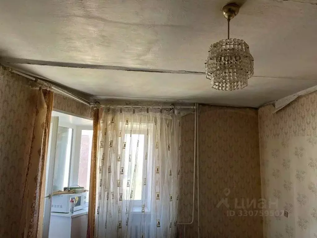 2-к кв. Томская область, Стрежевой 4-й мкр, 403 (51.2 м) - Фото 2