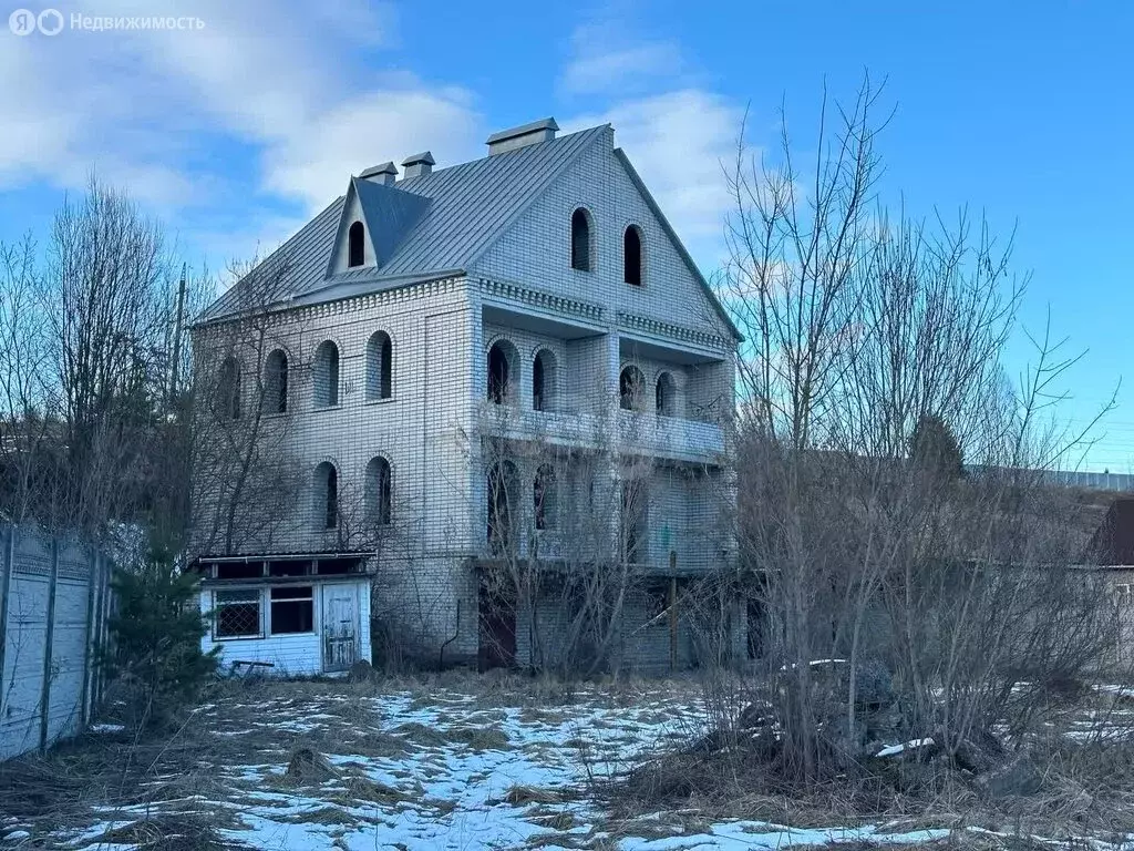 Дом в село Супонево, 2-я Антоновская улица (400 м) - Фото 0