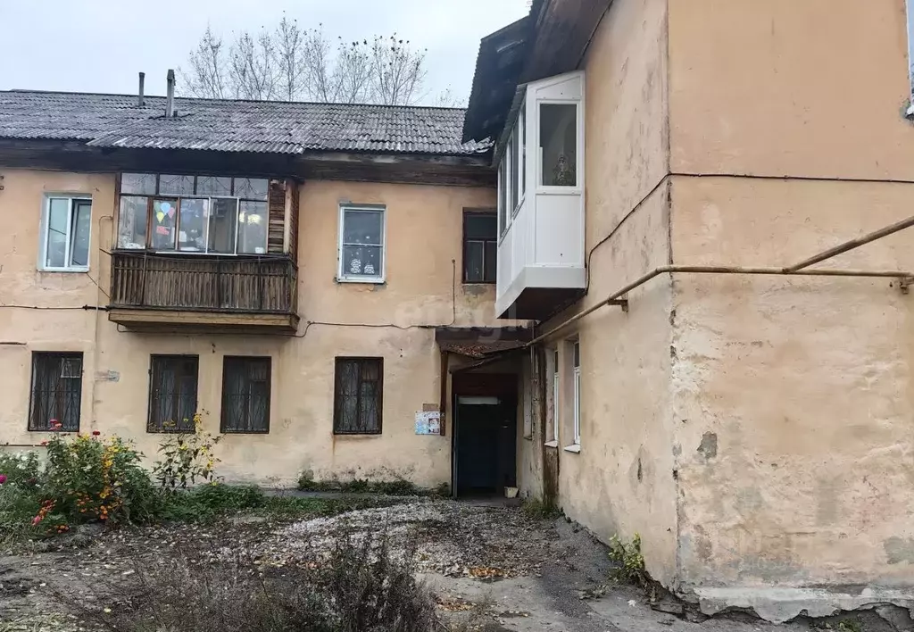 3-к кв. Свердловская область, Асбест Уральская ул., 12 (53.2 м) - Фото 2