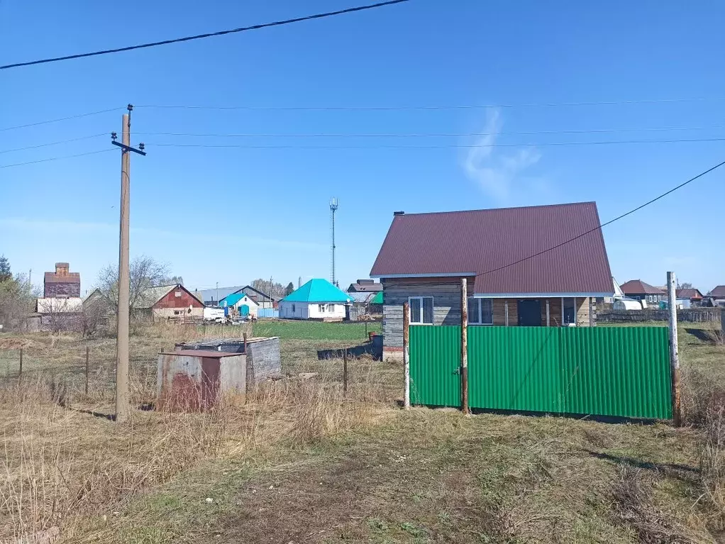Дом в Башкортостан, Кушнаренковский район, Старокамышлинский ... - Фото 1