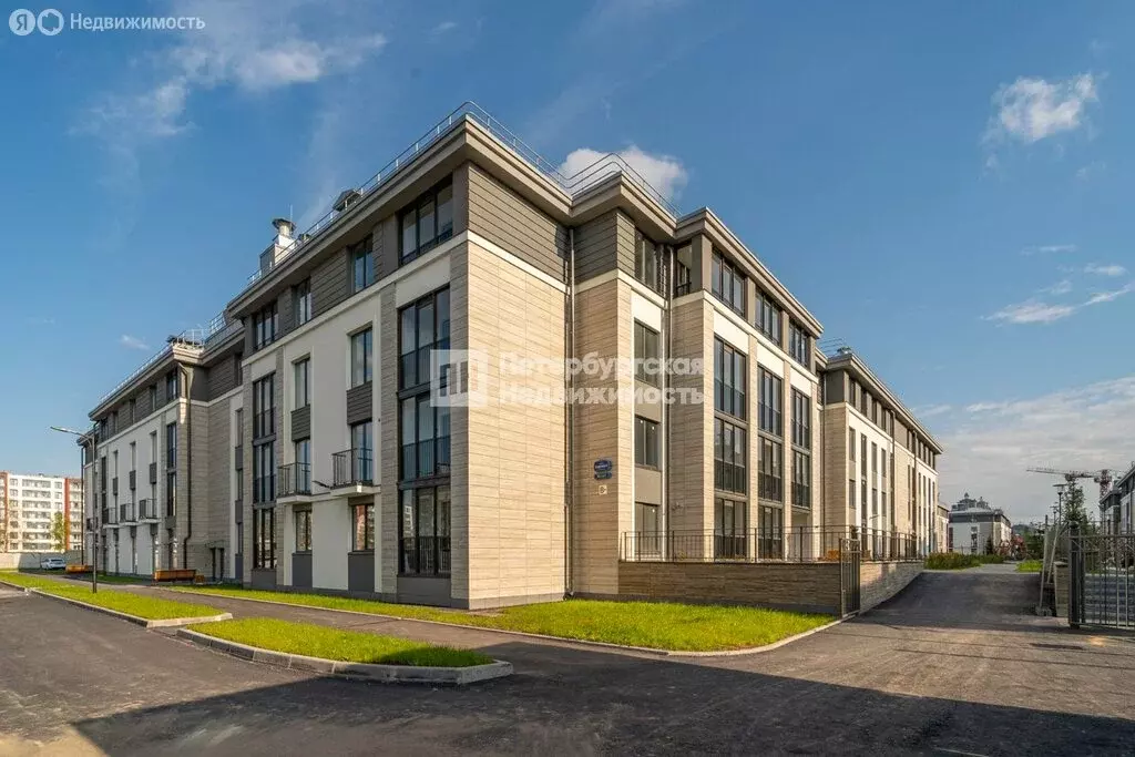 3-комнатная квартира: посёлок Стрельна, проспект Будённого, 20к1 ... - Фото 1