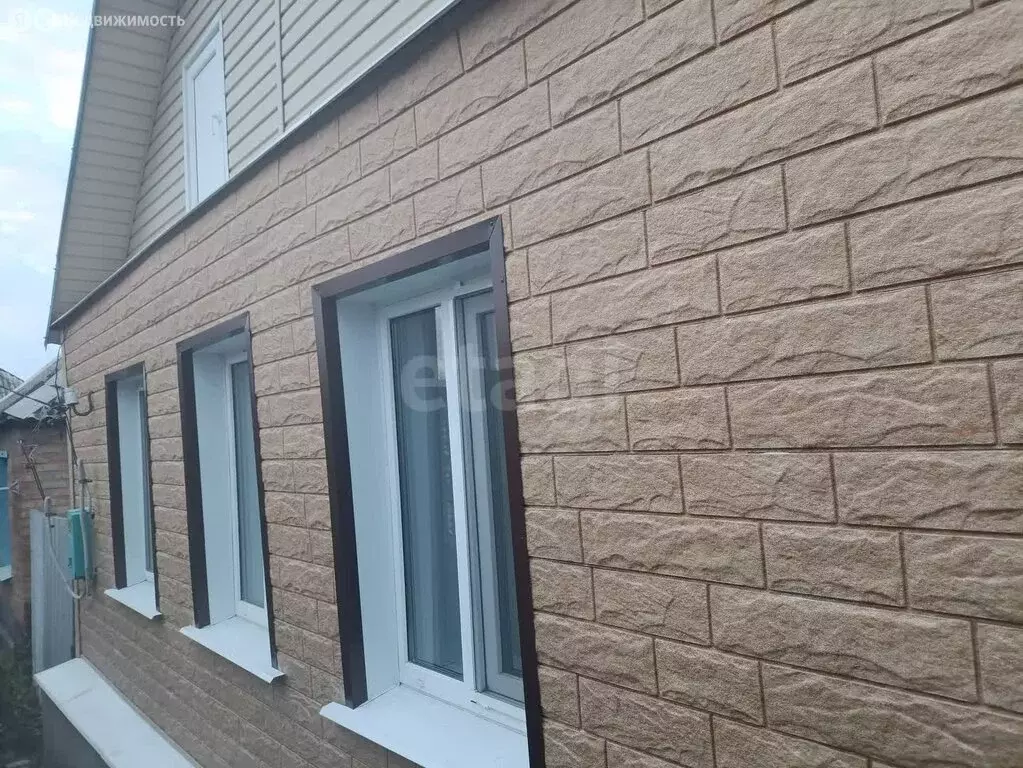 Дом в Валуйки, улица Григорьева (75.9 м) - Фото 1