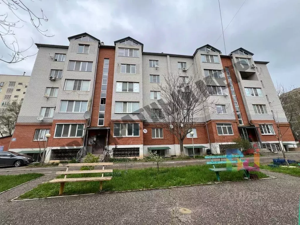 2-к кв. Калмыкия, Элиста 2-й мкр, 23А (62.0 м) - Фото 1