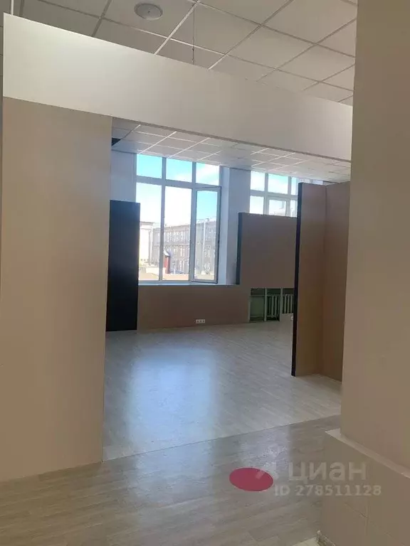 Торговая площадь в Тверская область, Тверь просп. Победы, 14 (52 м) - Фото 1