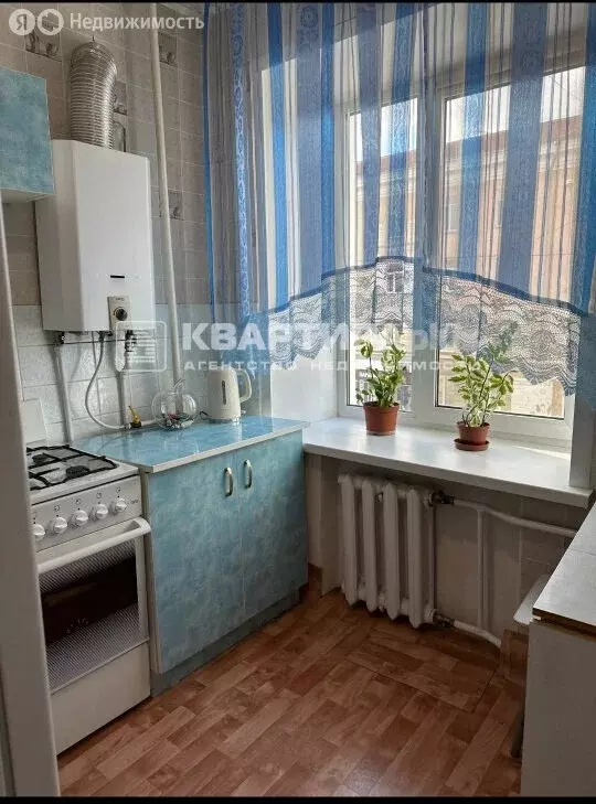 2-комнатная квартира: Невьянск, улица Ленина, 2 (39.1 м) - Фото 0