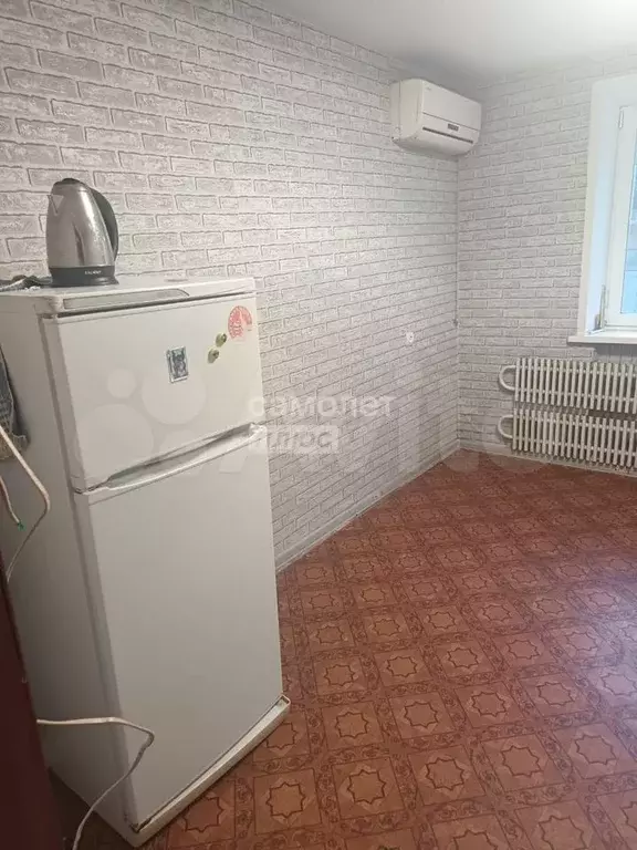 Комната 12 м в 1-к., 2/9 эт. - Фото 0
