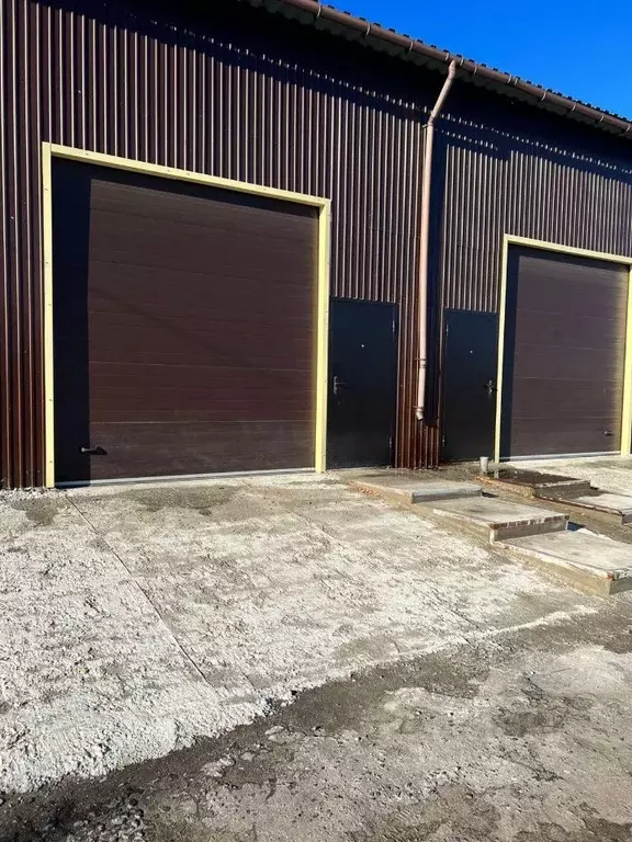 Помещение свободного назначения в Омская область, Омск ул. 21-я ... - Фото 0