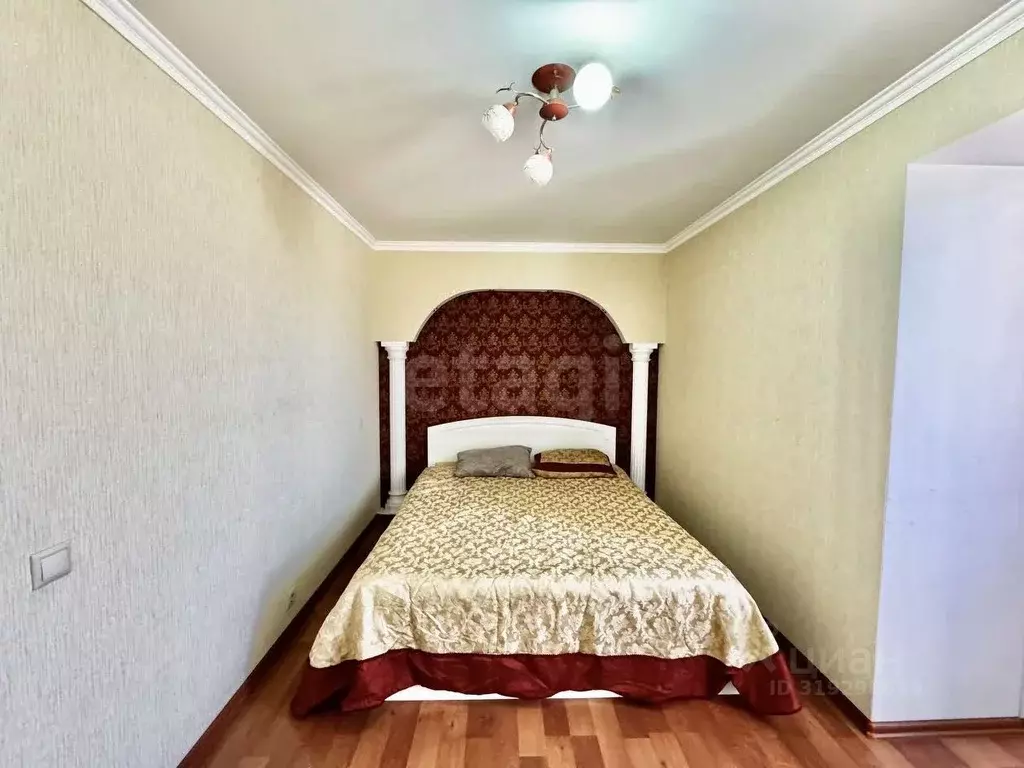 2-к кв. Карачаево-Черкесия, Черкесск просп. Ленина, 81 (50.0 м) - Фото 0