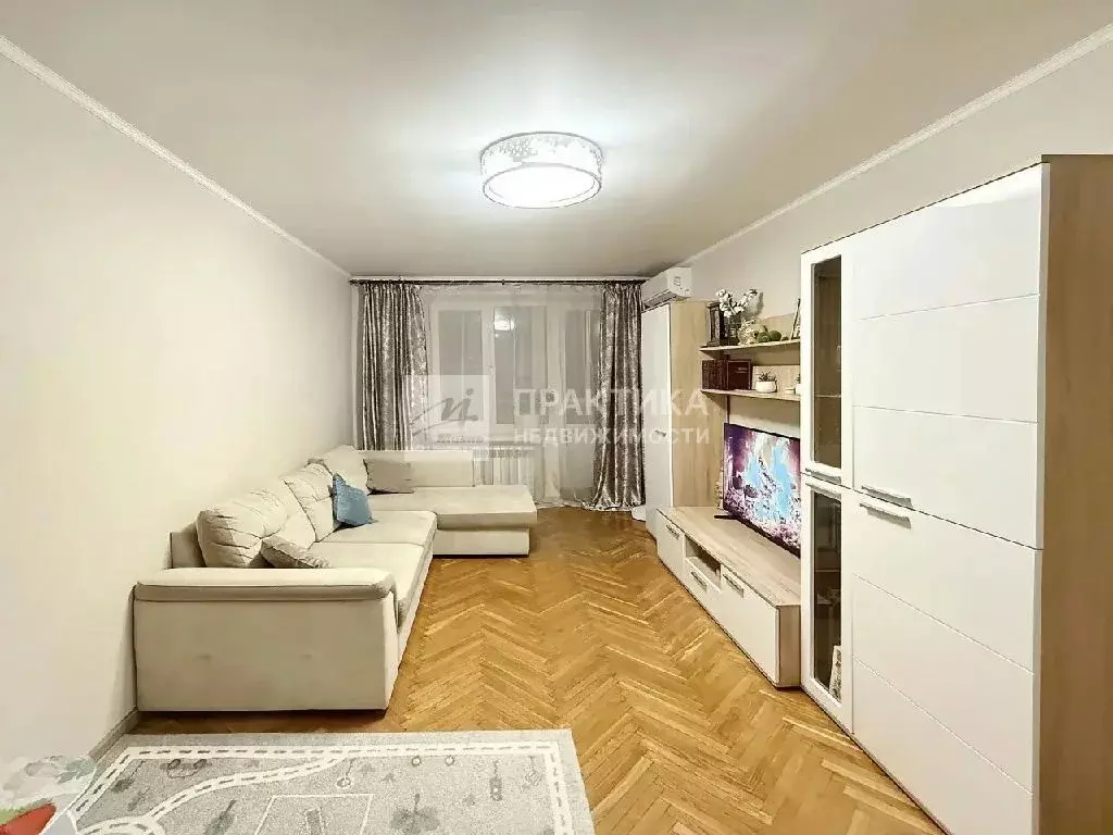 Продается 3-комнатная квартира - Фото 1