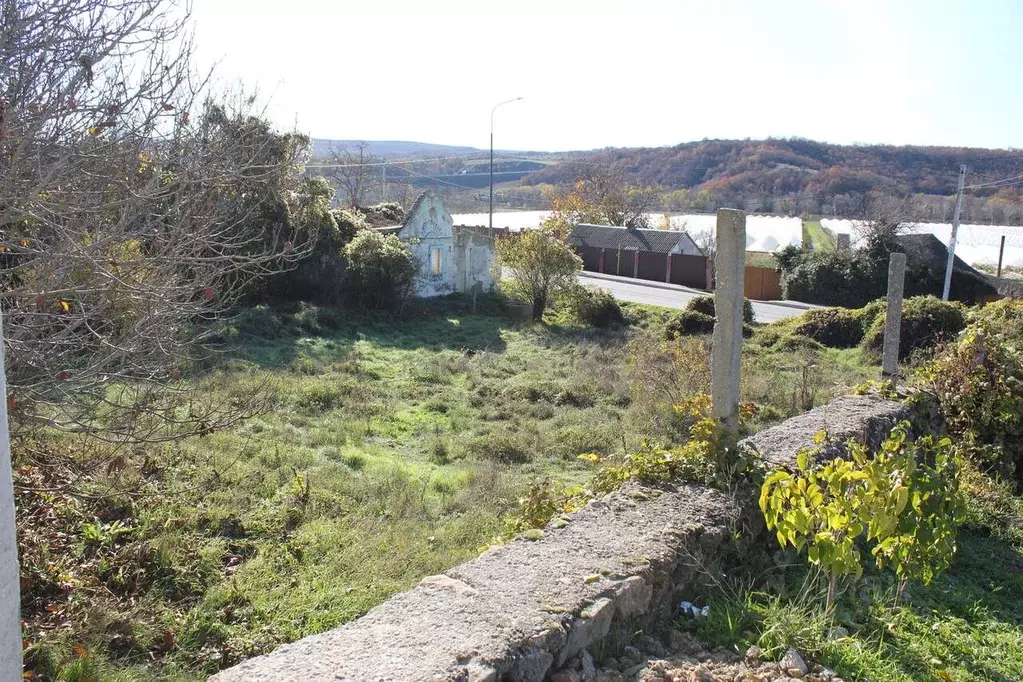 Участок в Севастополь с. Пироговка, ул. Пальметная, 13 (13.0 сот.) - Фото 1