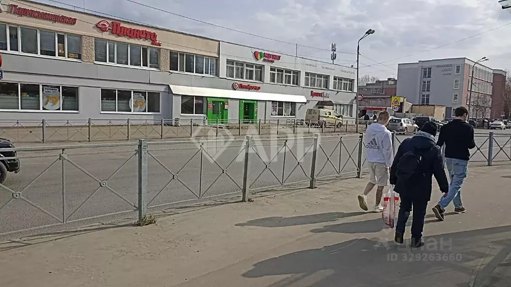 Помещение свободного назначения в Татарстан, Казань ул. Дементьева, 22 ... - Фото 1