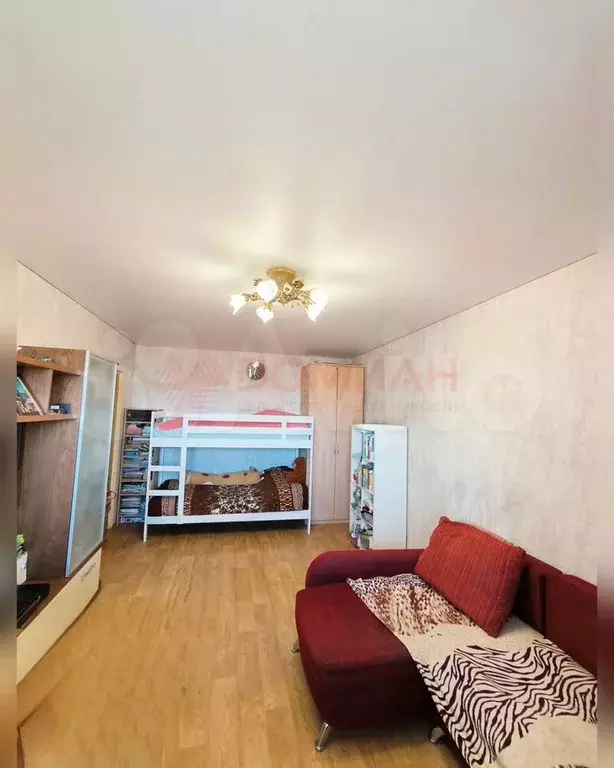 1-к. квартира, 40 м, 7/10 эт. - Фото 1