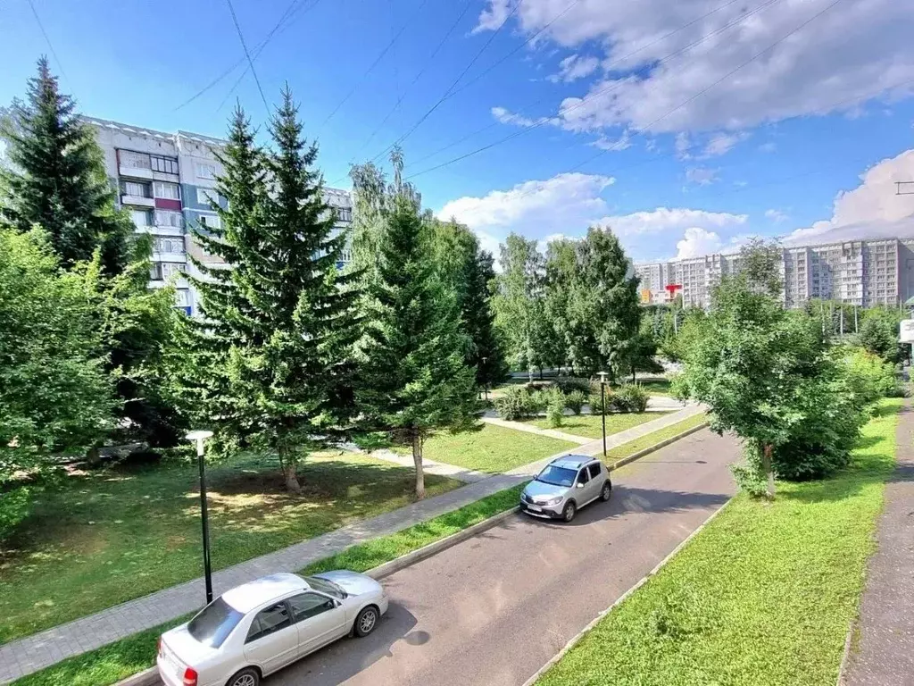 3-к кв. Кемеровская область, Новокузнецк просп. Авиаторов, 108 (59.5 ... - Фото 1