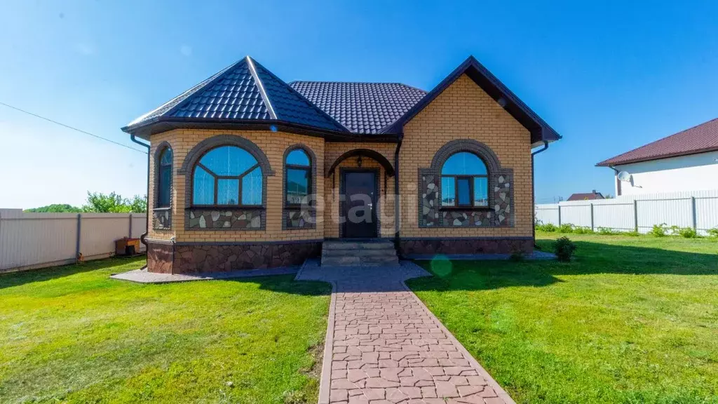 Дом в Белгородская область, Белгородский район, с. Стрелецкое ул. ... - Фото 0