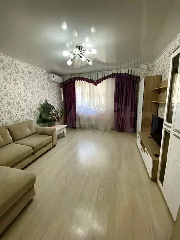 2-к. квартира, 67 м, 1/15 эт. - Фото 1