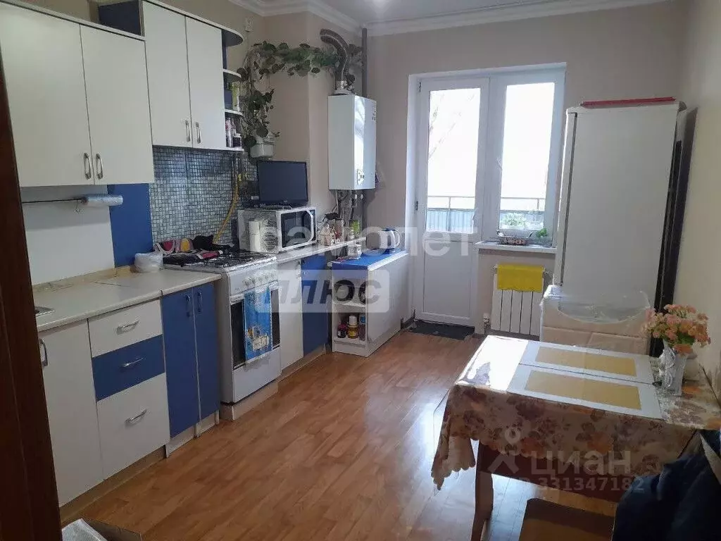 3-к кв. Крым, Симферополь ул. Индустриальная, 28к1 (70.0 м) - Фото 2