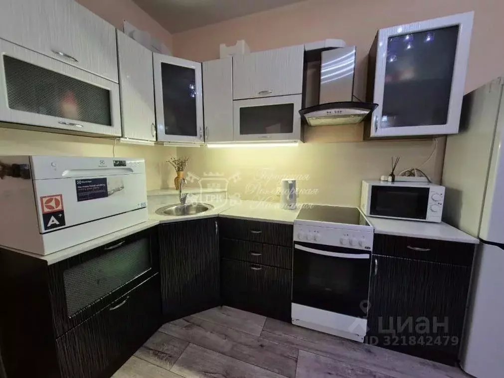 1-к кв. Иркутская область, Иркутск Крылатый мкр, 22/2 (50.0 м) - Фото 2