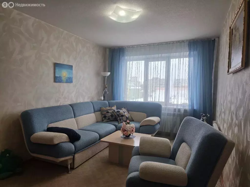 3-комнатная квартира: Чебоксары, улица Кадыкова, 2 (72 м) - Фото 2