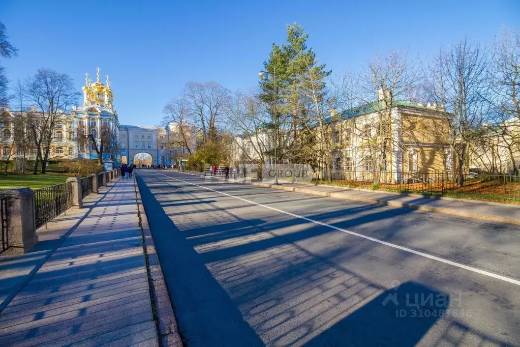 Дом в Санкт-Петербург, Санкт-Петербург, Пушкин Садовая ул., 10 (311 м) - Фото 0