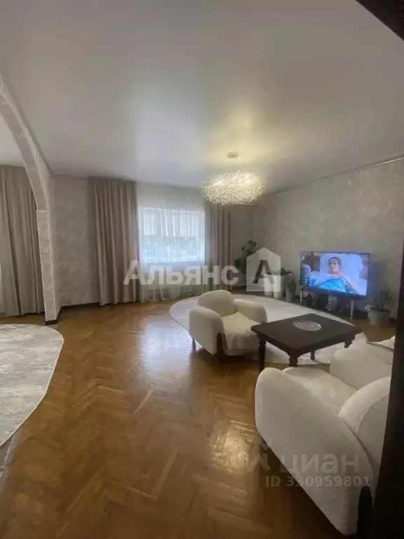 Дом в Ростовская область, Белая Калитва ул. Петрова (400 м) - Фото 2