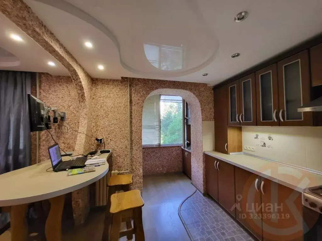 4-к кв. Крым, Евпатория просп. Победы, 62 (75.0 м) - Фото 1