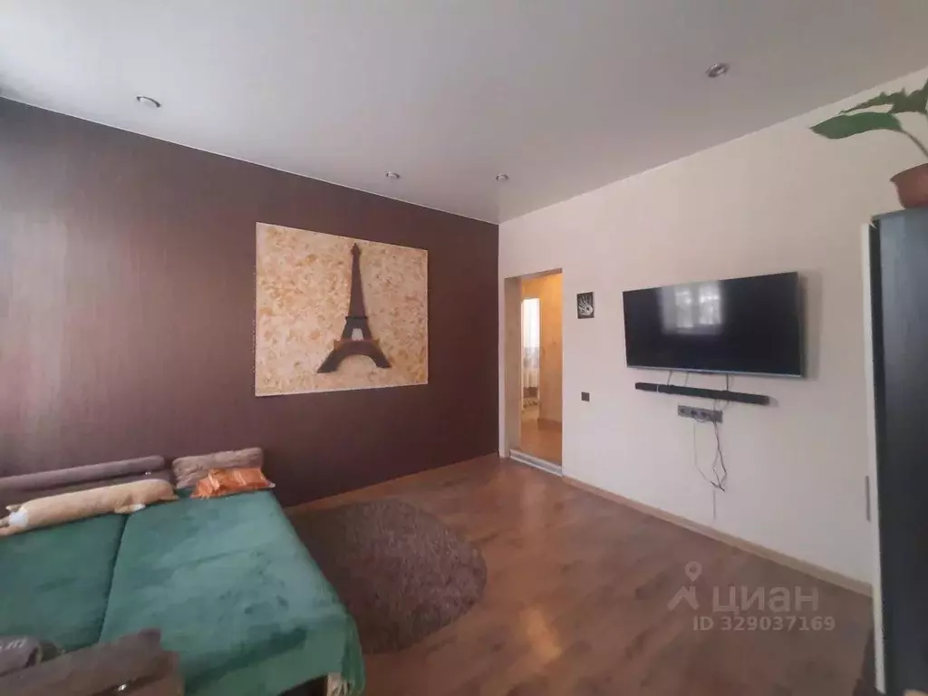 3-к кв. Иркутская область, Иркутск ул. Иосифа Уткина, 6Б (50.0 м) - Фото 1