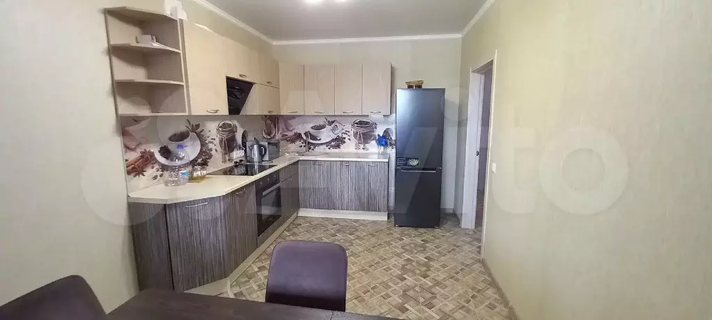 3-к. квартира, 100 м, 6/10 эт. - Фото 0