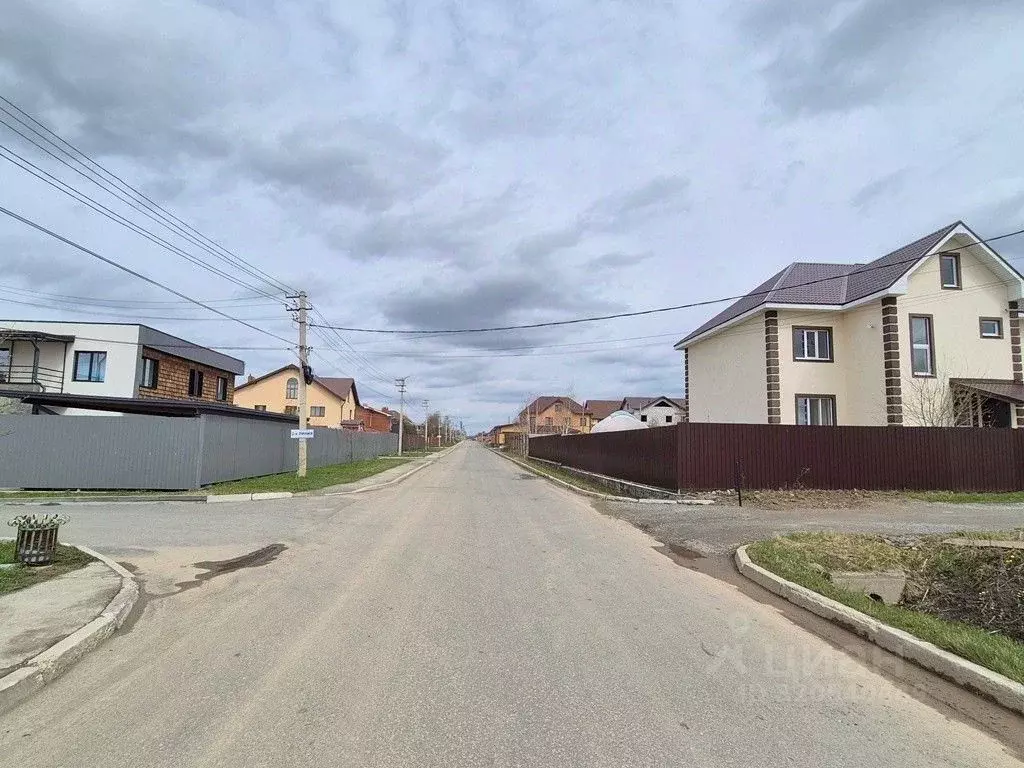 Участок в Свердловская область, Екатеринбург муниципальное ... - Фото 0
