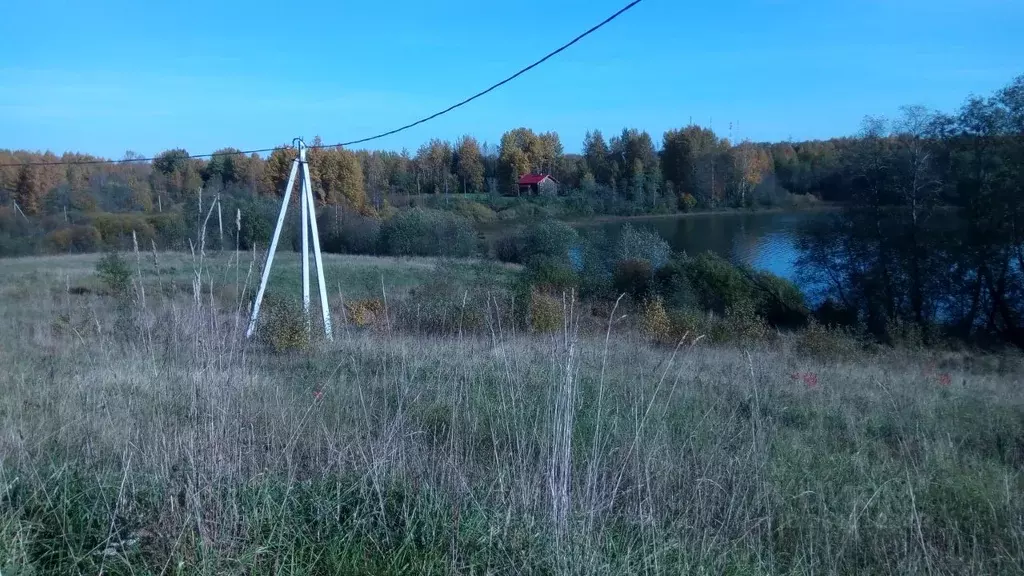 Участок в Новгородская область, Валдайский район, Короцкое с/пос, пос. ... - Фото 0