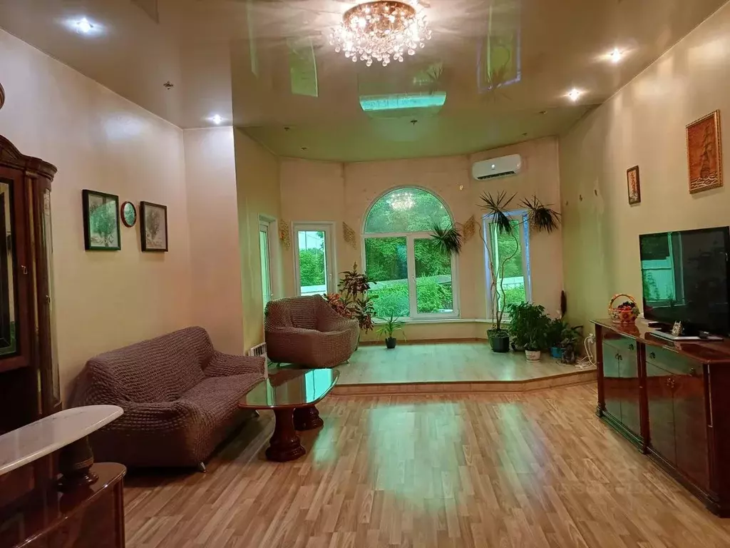 Дом в Приморский край, Владивосток Рыбацкий пер. (200 м) - Фото 1