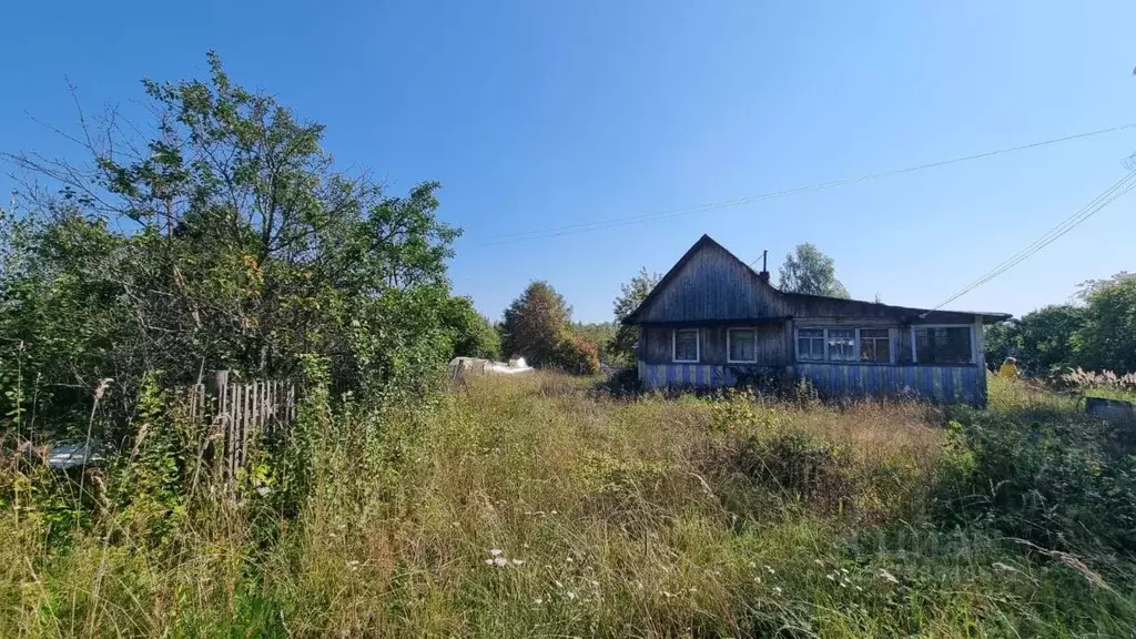 Дом в Новгородская область, Любытинский район, Неболчское с/пос, д. ... - Фото 1