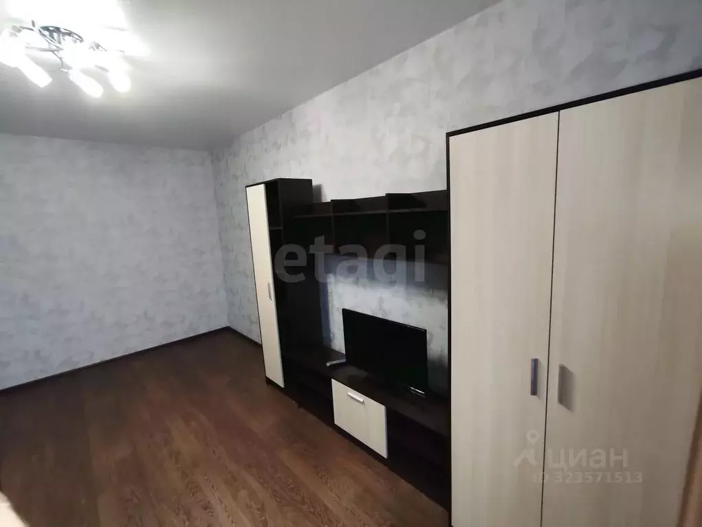 1-к кв. Кемеровская область, Кемерово бул. Строителей, 57/2 (40.0 м) - Фото 2